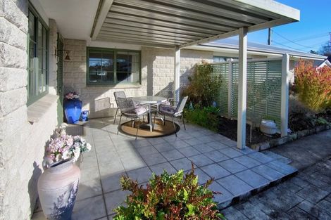 Photo of property in 52 Cambridge Terrace, Masterton, 5810