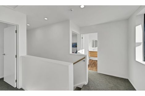 Photo of property in 10 Miromiro Street, Broomfield, Christchurch, 8042