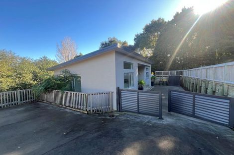 Photo of property in 73 Warman Road, Okura, Albany, 0792