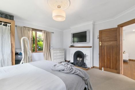 Photo of property in 2 Rowe Parade, Wainuiomata, Lower Hutt, 5014