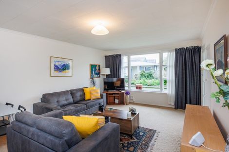 Photo of property in 12a Collingwood Court, Hokowhitu, Palmerston North, 4410