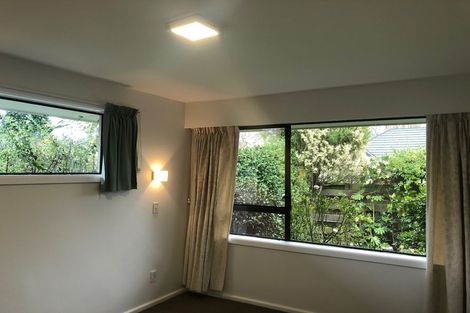 Photo of property in 3 Siska Place, Upper Riccarton, Christchurch, 8041