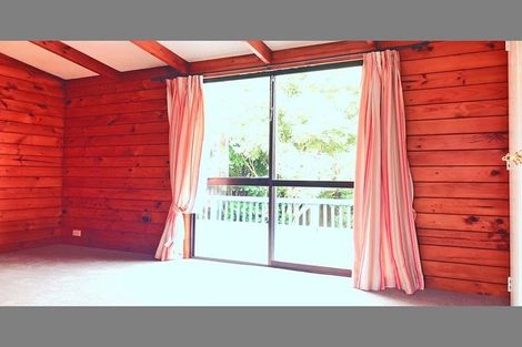 Photo of property in 2/49 Larnoch Road, Henderson, Auckland, 0610