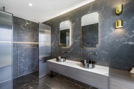 Photo of property in 296 Kitchener Road, Pukekohe, 2120