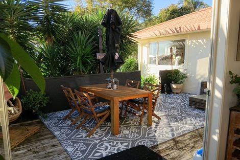 Photo of property in 9 Palm Cove, Arkles Bay, Whangaparaoa, 0932