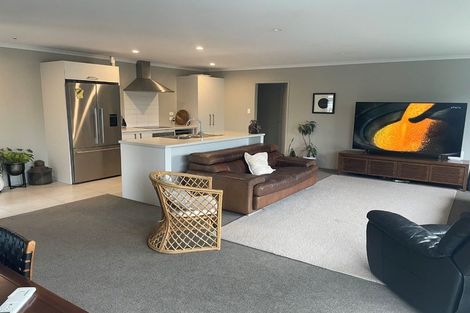 Photo of property in 60 Dunkeld Drive, Papamoa, 3118