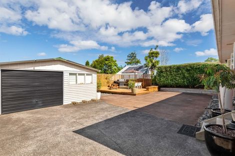 Photo of property in 7 Kervil Avenue, Te Atatu Peninsula, Auckland, 0610