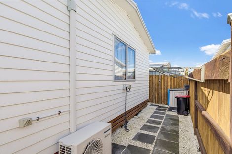 Photo of property in 302/11 Kamahi Crescent, Papamoa Beach, Papamoa, 3118