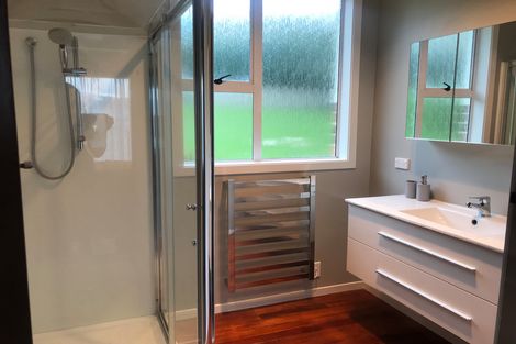 Photo of property in 36 Glengyle Street, Vauxhall, Dunedin, 9013