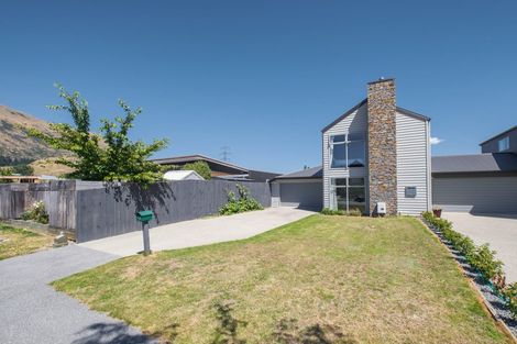 Photo of property in 10 Onslow Road, Lake Hayes, Queenstown, 9304