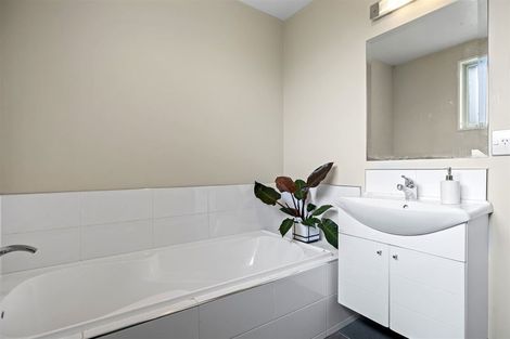 Photo of property in 1/59 Olliviers Road, Phillipstown, Christchurch, 8011