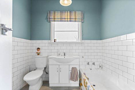 Photo of property in 11 Cooper Street, Lansdowne, Masterton, 5810