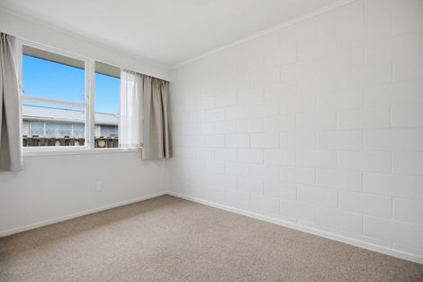 Photo of property in 5a-c Pohutukawa Drive, Tokoroa, 3420