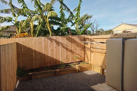 Photo of property in 17 Ngae Place, Mangere East, Auckland, 2024