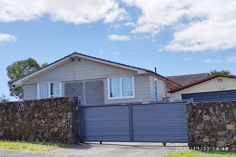 Photo of property in 47 Lysander Crescent, Beach Haven, Auckland, 0626