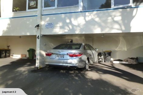 Photo of property in 4 Raroa Road, Kelburn, Wellington, 6012