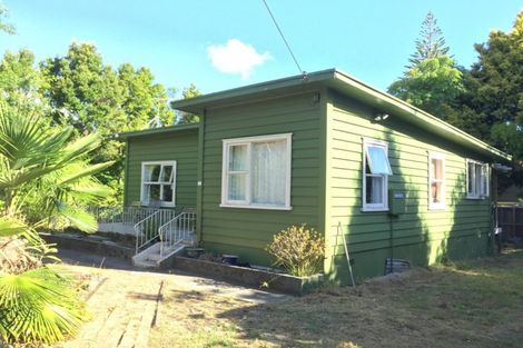 Photo of property in 10 Swanson Oaks, Swanson, Auckland, 0612