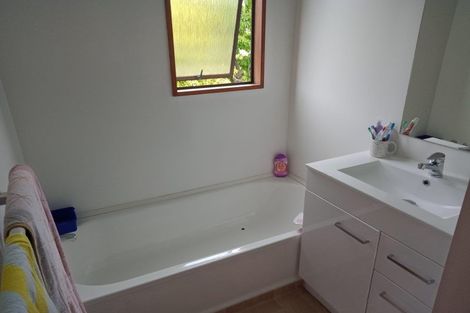 Photo of property in 2/2 Canon Street, St Albans, Christchurch, 8014