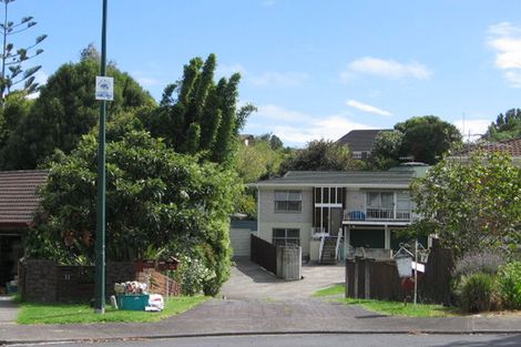 Photo of property in 8 Bellcroft Place, Belmont, Auckland, 0622