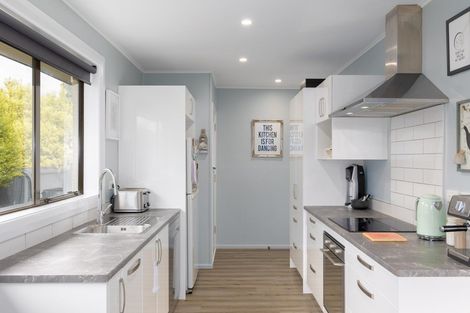 Photo of property in 45 Fenchurch Street, Redwood, Christchurch, 8051