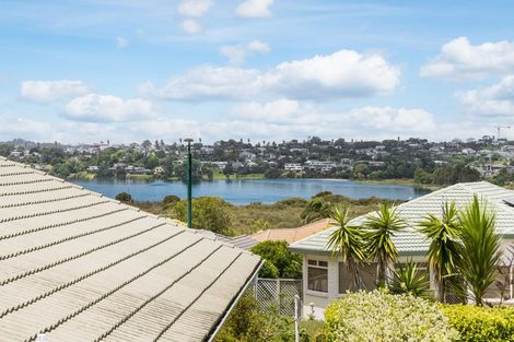 Photo of property in 36 Kath Hopper Drive, Orewa, 0931