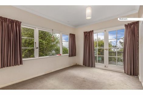 Photo of property in 24 Miromiro Road, Normandale, Lower Hutt, 5010