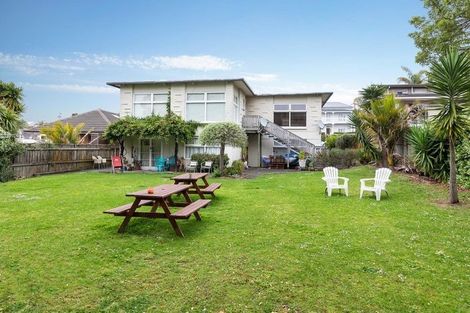 Photo of property in 3/2 Westwood Terrace, Saint Marys Bay, Auckland, 1011