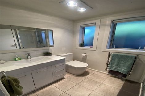 Photo of property in 4/78 Saint James Avenue, Papanui, Christchurch, 8053