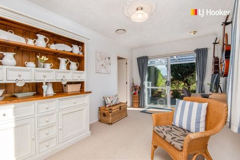 Photo of property in 8 Esk Place, Mosgiel, 9024