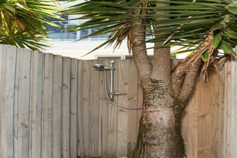 Photo of property in 2/54 Marine Parade, Mount Maunganui, 3116