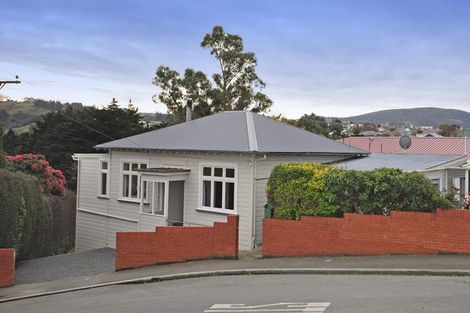 Photo of property in 2 Barr Street, Kenmure, Dunedin, 9011