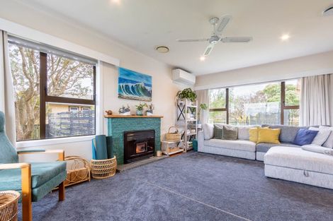 Photo of property in 89 Martin Road, Paraparaumu Beach, Paraparaumu, 5032
