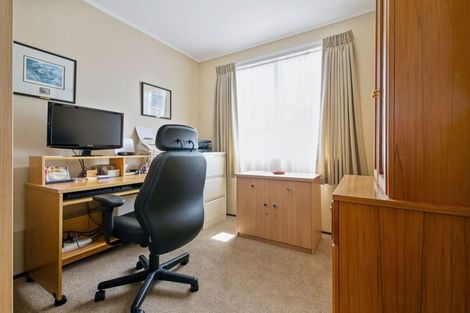 Photo of property in 9 Winiata Terrace, Papakura, 2110