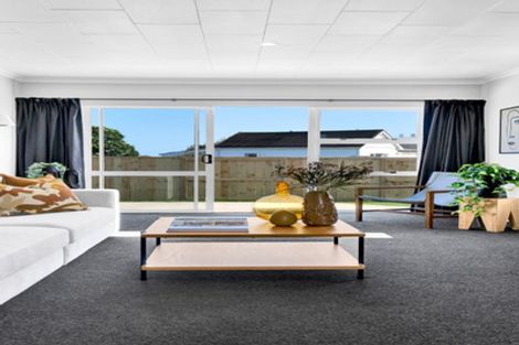 Photo of property in 5 Wills Road, Bell Block, New Plymouth, 4312