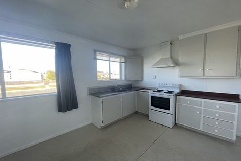 Photo of property in 41 Paisley Street, Kew, Invercargill, 9812