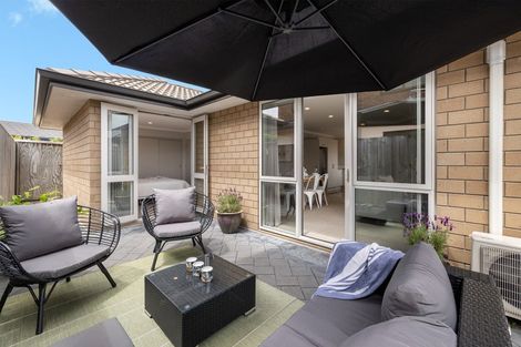 Photo of property in 9a Dickson Road, Papamoa Beach, Papamoa, 3118