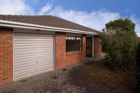 Photo of property in 2/25 Patons Road, Howick, Auckland, 2014