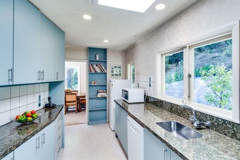 Photo of property in 57c Napier Terrace, Hospital Hill, Napier, 4110