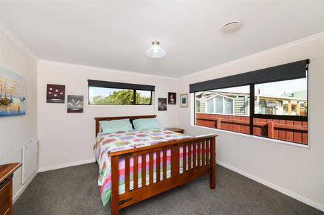 Photo of property in 7b Humphrey Street, Marton, 4710
