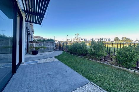 Photo of property in 21d Nellie Drive, Kumeu, 0810