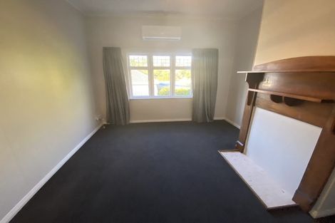 Photo of property in 23 Medway Street, Island Bay, Wellington, 6023