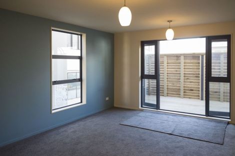Photo of property in Pirie Street Townhouses, 1/35 Pirie Street, Mount Victoria, Wellington, 6011
