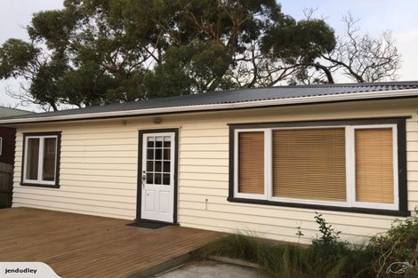 Photo of property in 13a Kinvig Place, Ranui, Auckland, 0612