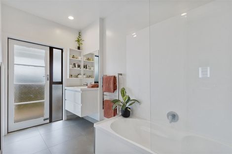 Photo of property in 40 Nelson Street, Howick, Auckland, 2014