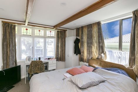 Photo of property in 75 Majoribanks Street, Mount Victoria, Wellington, 6011