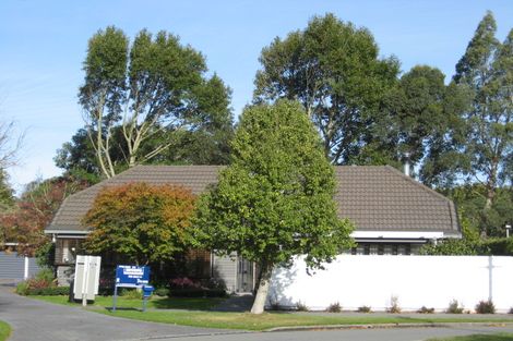 Photo of property in 19a Swanleigh Place, Ilam, Christchurch, 8041