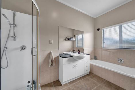 Photo of property in 7 Joshua Place, Bell Block, New Plymouth, 4312