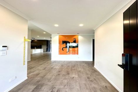 Photo of property in 23 Gemscott Crescent, Huapai, Kumeu, 0810