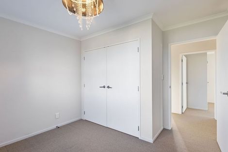 Photo of property in 6 Galea Grove, Kelvin Grove, Palmerston North, 4414