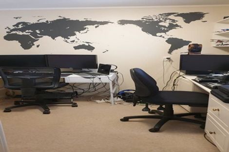 Photo of property in 1/35 Sunderlands Road, Half Moon Bay, Auckland, 2012